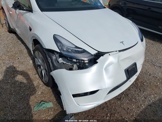 2023 TESLA MODEL Y 7SAYGDEE9PA060896 Photo 5