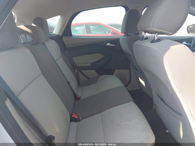 Ford FOCUS SE 2014 1FADP3K29EL395949 Image 8