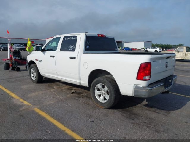 1C6RR7KM4JS297910 RAM 1500 Tradesman  4x4 5'7 Box