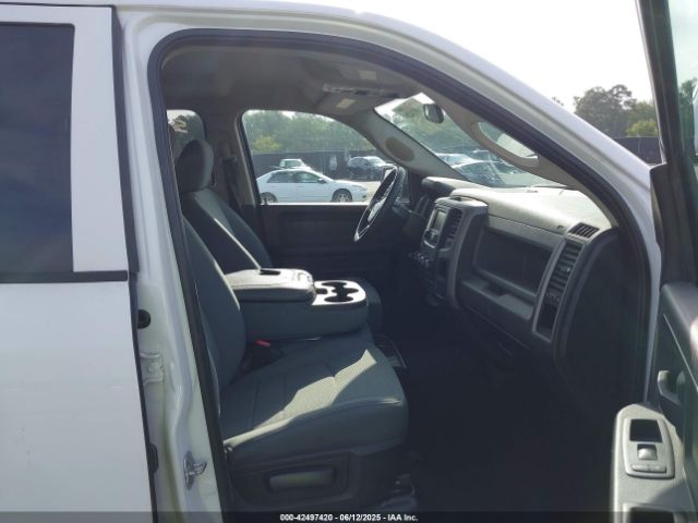 1C6RR7KM4JS297910 RAM 1500 Tradesman  4x4 5'7 Box