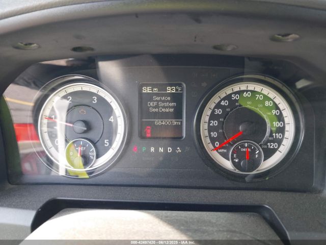 1C6RR7KM4JS297910 RAM 1500 Tradesman  4x4 5'7 Box