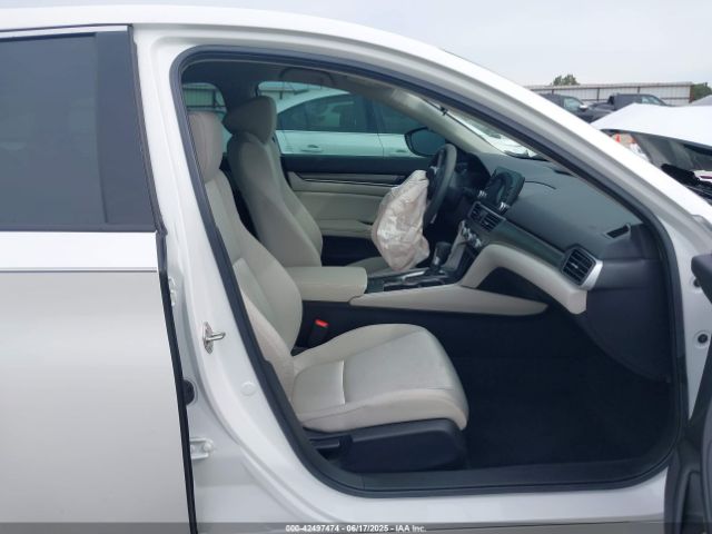 2020 HONDA ACCORD 1HGCV1F19LA027993 Photo 4