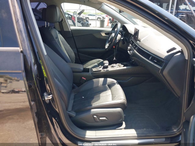 2017 AUDI A4 WAUGMAF42HN059033 Photo 4