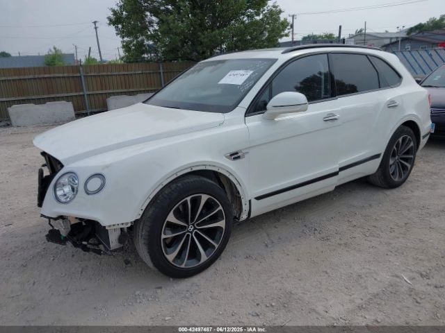 2019 BENTLEY BENTAYGA SJAAM2ZV2KC024581 Photo 1