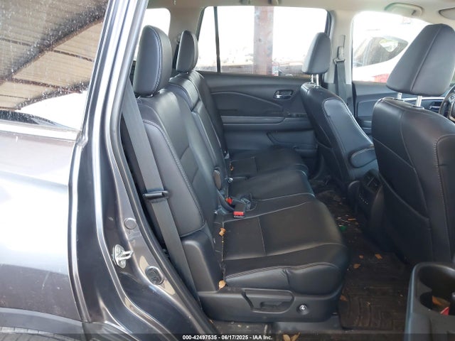 Honda j35y6 2017 5FNYF6H73HB104405 Image 8