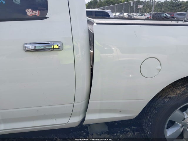 RAM 1500 2022 1C6RR7FG2NS156778 Image 6