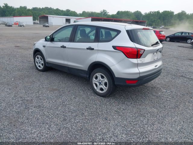 2019 FORD ESCAPE 1FMCU0F7XKUA86477 Photo 2