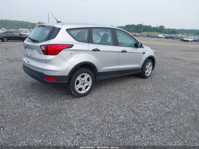 2019 FORD ESCAPE 1FMCU0F7XKUA86477 Photo 3