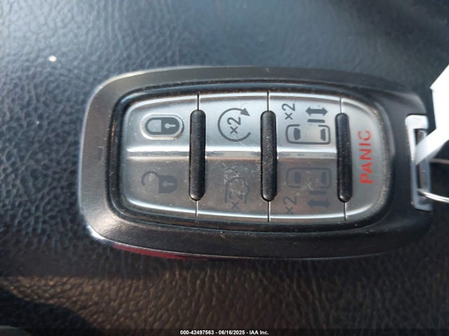 Chrysler Pacifica 2017 2C4RC1BG7HR642618 Image 11