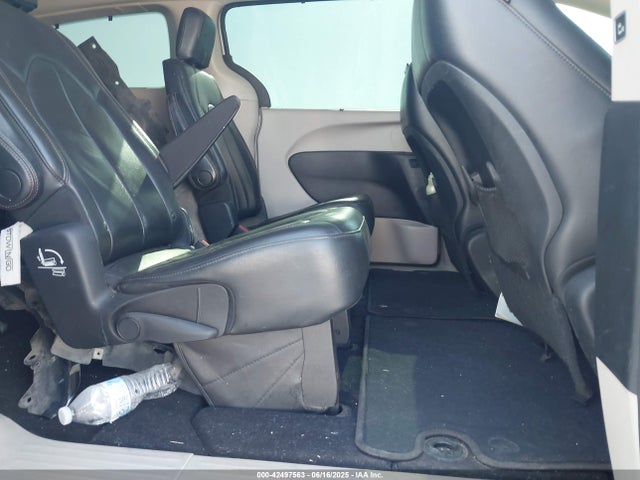 Chrysler Pacifica 2017 2C4RC1BG7HR642618 Image 8