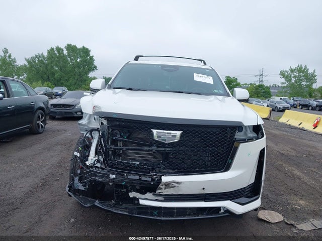 Cadillac l87 2024 1GYS4GKL2RR140583 Image 12