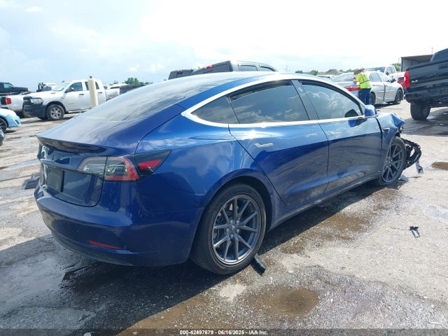 2019 TESLA MODEL 3 5YJ3E1EA3KF312551 Photo 3
