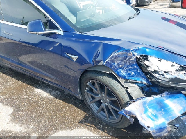 2019 TESLA MODEL 3 5YJ3E1EA3KF312551 Photo 5