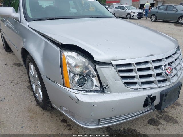 2010 CADILLAC DTS 1G6KD5EY9AU138318 Photo 5