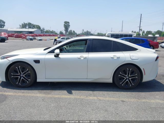 JTDAAAAA4NA005508 Toyota Mirai Limited