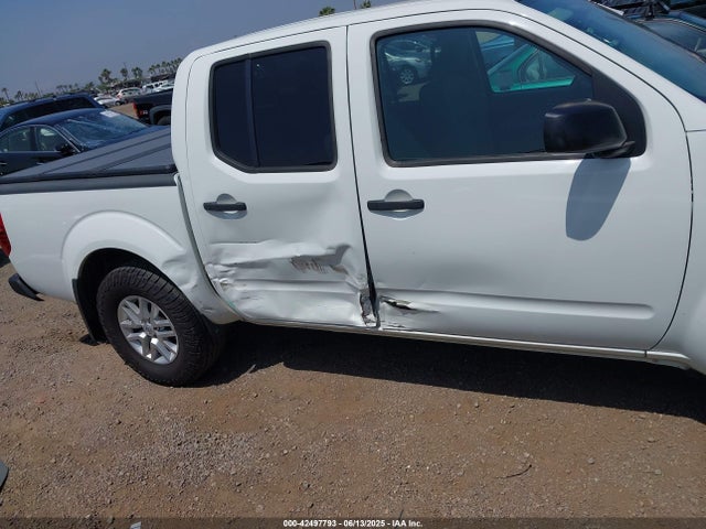 1N6AD0ERXHN726847 Nissan 2017
