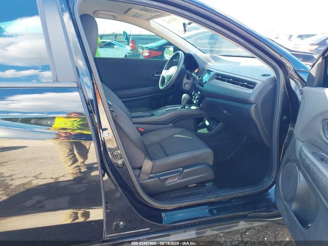 2019 HONDA HR-V 3CZRU6H3XKG720119 Photo 4