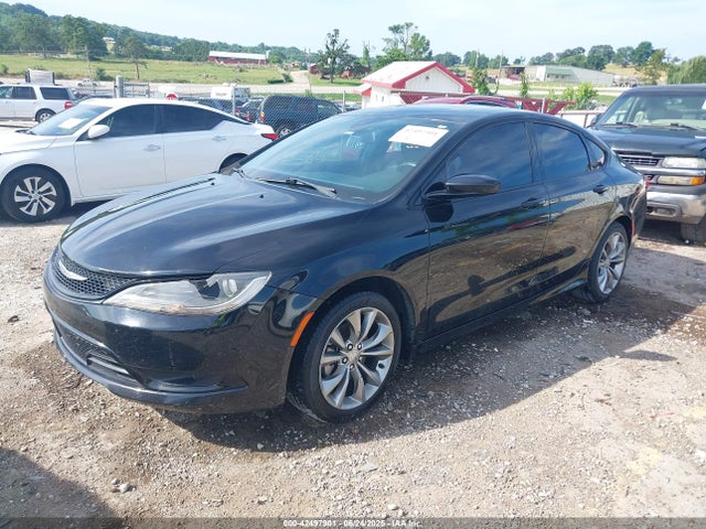 1C3CCCBB9FN537633 Chrysler 2015