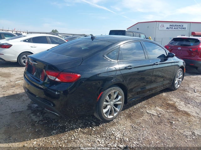 1C3CCCBB9FN537633 Chrysler 2015