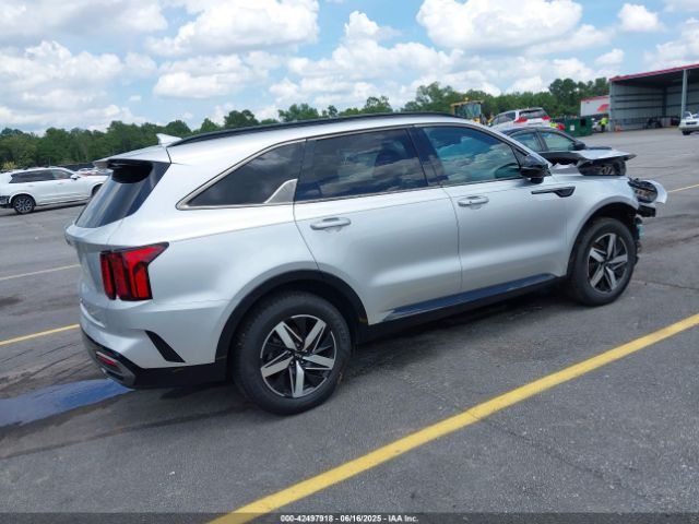 2021 KIA SORENTO 5XYRL4LC2MG007625 Photo 3