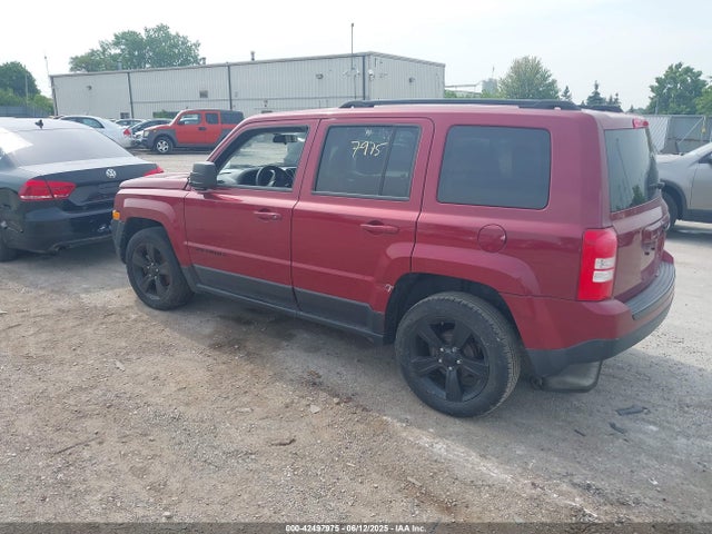 1C4NJPBA0FD314024 Jeep Patriot Altitude Edition
