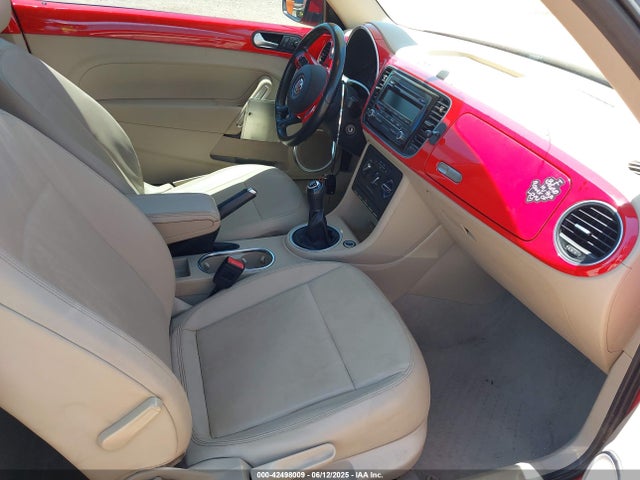 3VWHX7AT8EM607412 Volkswagen 2.5l