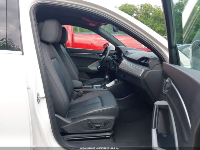 2021 AUDI Q3 WA1AUCF36M1101596 Photo 4