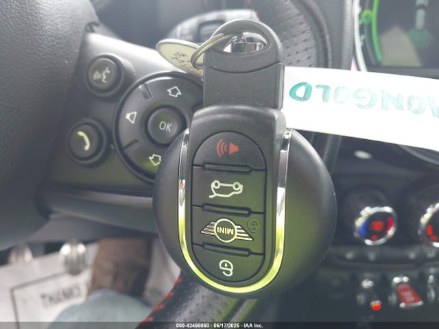 2019 MINI COUNTRYMAN WMZYV9C52K3B92204 Photo 10