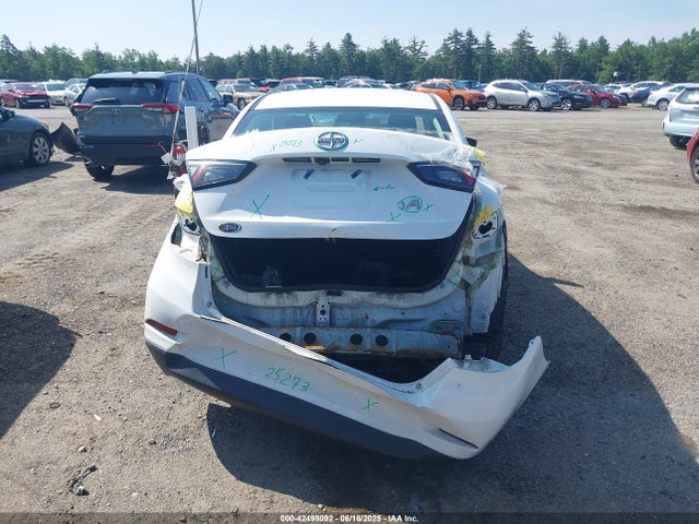 3MYDLBZV8GY130354 Scion p5v
