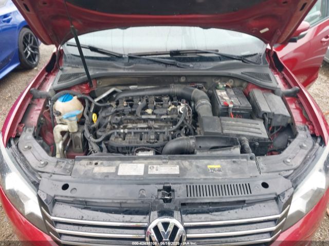 2015 VOLKSWAGEN PASSAT 1VWAT7A37FC074064 Photo 9