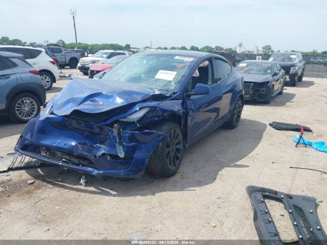 2023 TESLA MODEL Y 7SAYGDEE7PA171396 Photo 1
