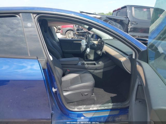 2023 TESLA MODEL Y 7SAYGDEE7PA171396 Photo 4