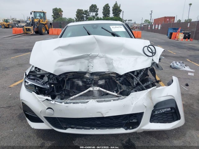 3MW5R7J04N8C45560 BMW 330I