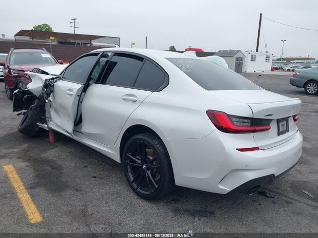 3MW5R7J04N8C45560 BMW 330I