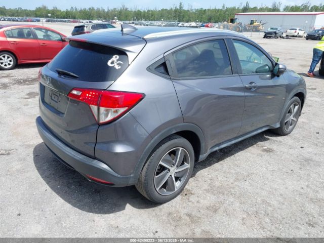 2021 HONDA HR-V 3CZRU5H71MM720348 Photo 3