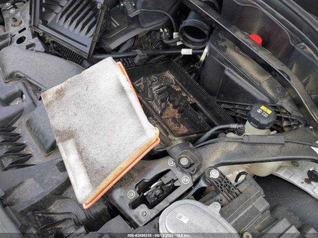 2021 BMW X1 WBXJG9C09M5T94206 Photo 5