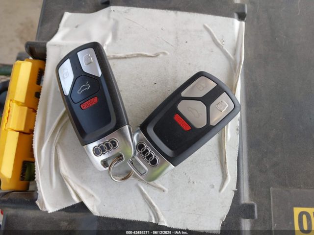 WAUENAF44JA165744 Audi A4