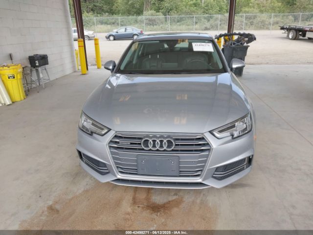 WAUENAF44JA165744 Audi A4