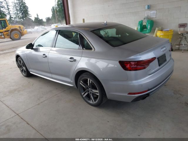 WAUENAF44JA165744 Audi A4
