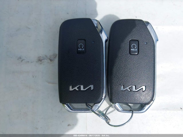 KNDCR3L12R5110007 KIA 2024