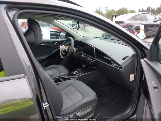 KNDCR3L12R5110007 KIA 2024