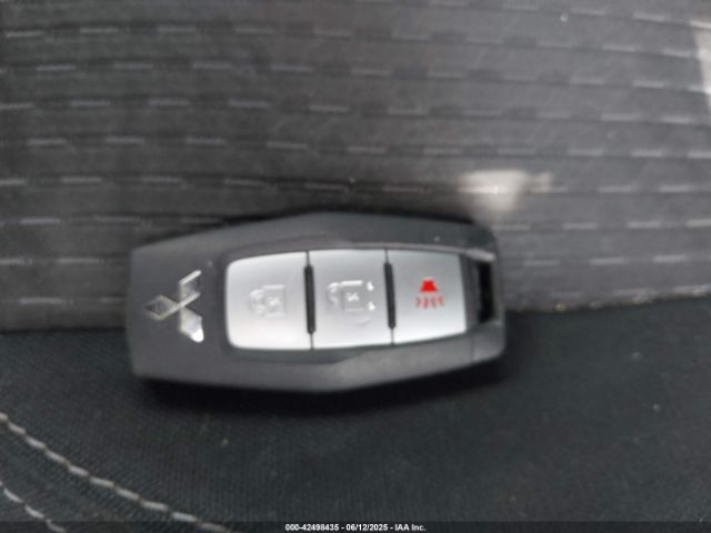 2023 MITSUBISHI OUTLANDER JA4J4TA85PZ009095 Photo 10