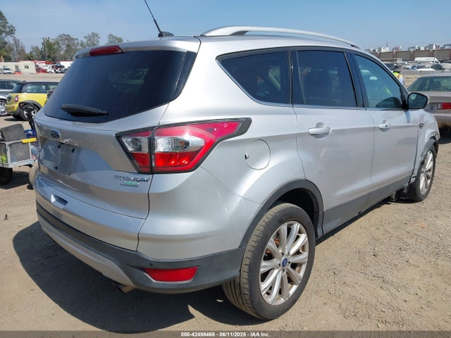 1FMCU0J9XHUA63203 Ford Escape Titanium