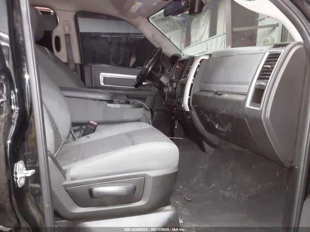RAM 1500 2019 1C6RR6LT9KS665239 Image 5