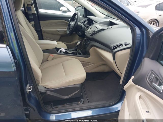 1FMCU0GD5JUC66873 Ford ESCAPE SE