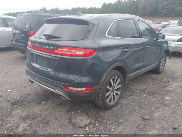 2019 LINCOLN MKC 5LMCJ3D99KUL07269 Photo 3