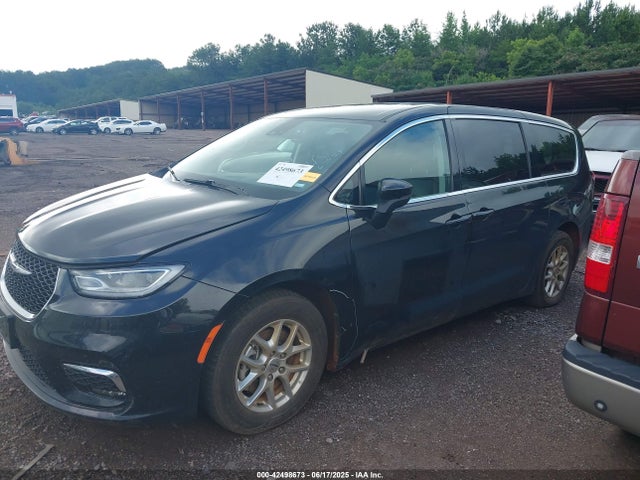2C4RC1BG5PR560126 Chrysler Pacifica Touring L