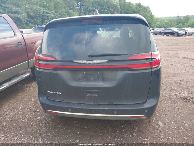 2C4RC1BG5PR560126 Chrysler Pacifica Touring L