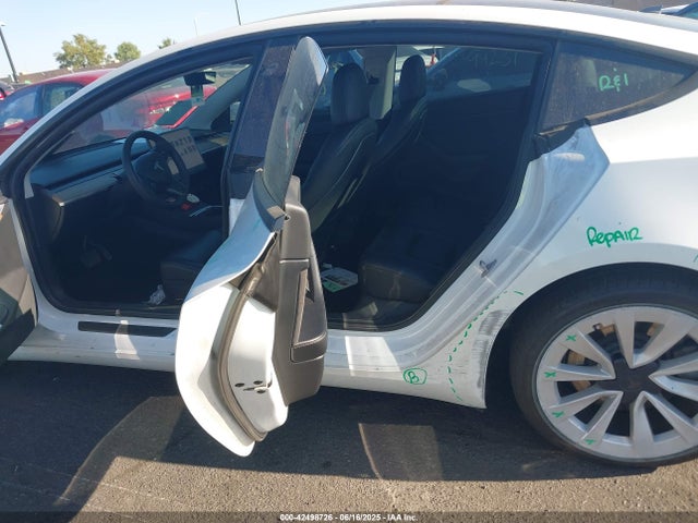 Tesla MODEL 3 2021 5YJ3E1EB8MF005923 Image 8