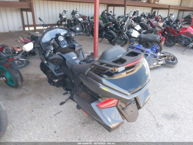 2024 HONDA GL1800 JH2SC7956RK600571 Photo 2